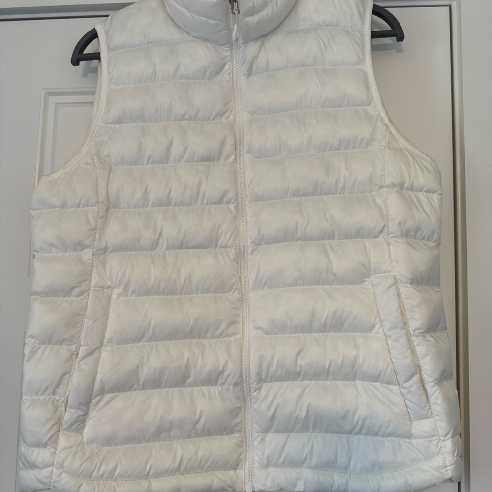 Women's Lightweight Quilted Puffer Vest - White
